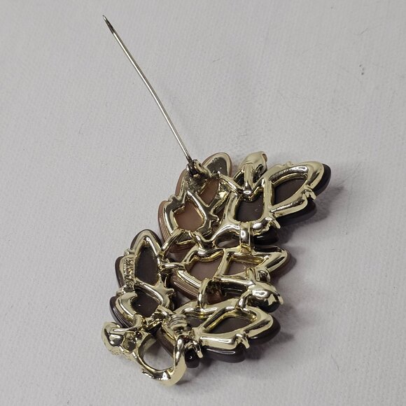 Lisner Oak Leaf Acorns brooch Dark Light Brown Gold Tone Metal Autumn Fall Pin - Picture 4 of 7